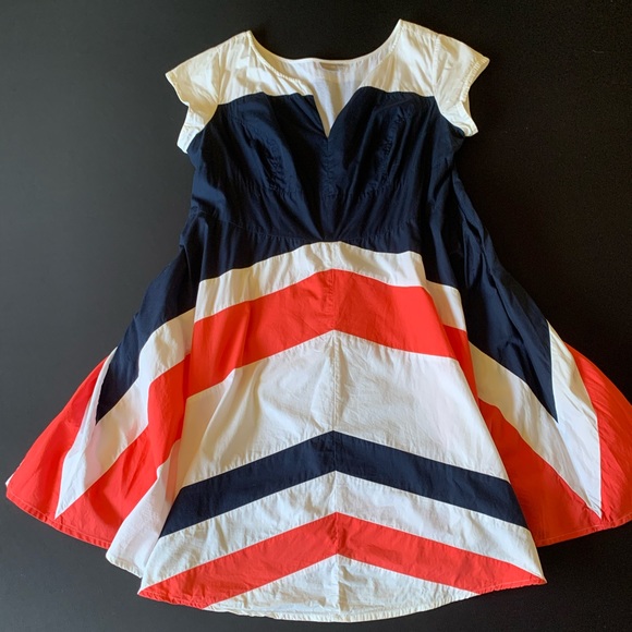 eshakti Dresses & Skirts - eShakti color block dress 3x/24w